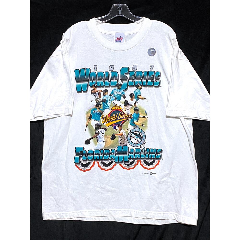 Florida Marlins 1997 MLB World Series Team Roster Shirt Mens XL Hologram Sticker